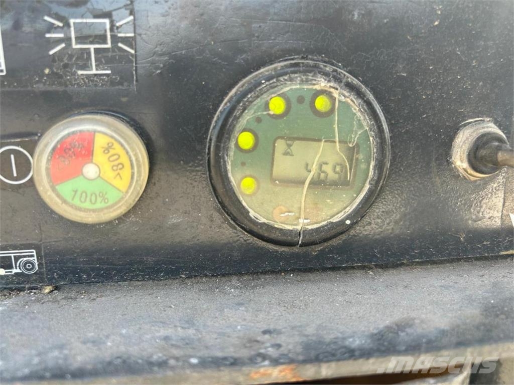 Haulotte COMPACT 12 Piattaforme a braccio articolato