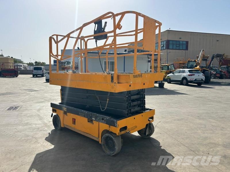 Haulotte COMPACT 12 Articulated boom lifts