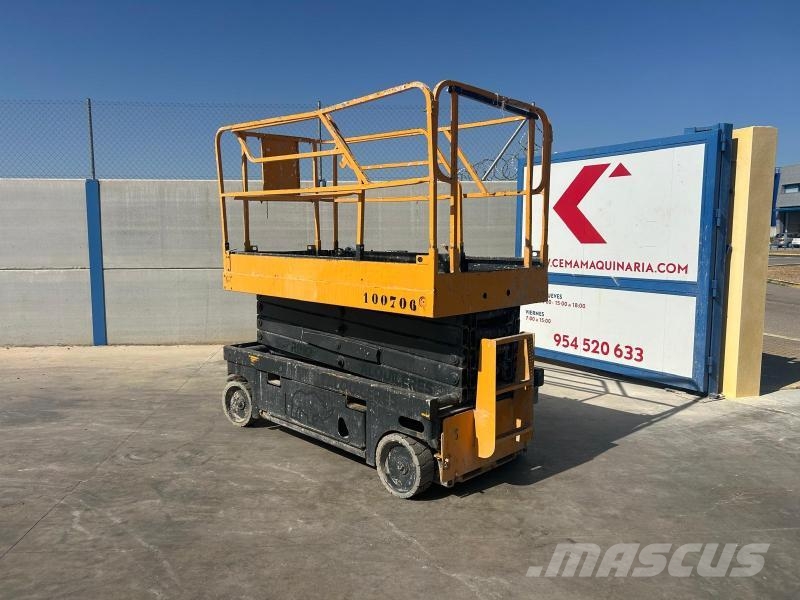 Haulotte COMPACT 12 Knikarmhoogwerkers