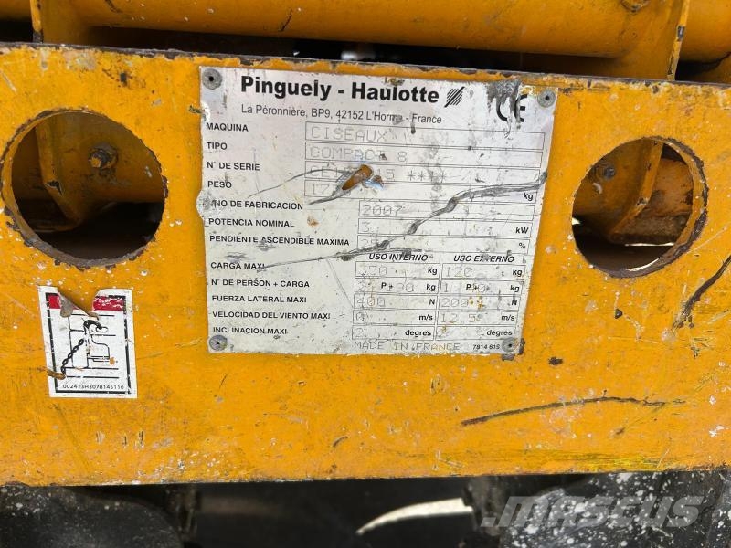 Haulotte Compact 8 Plataformas con brazo de elevación manual