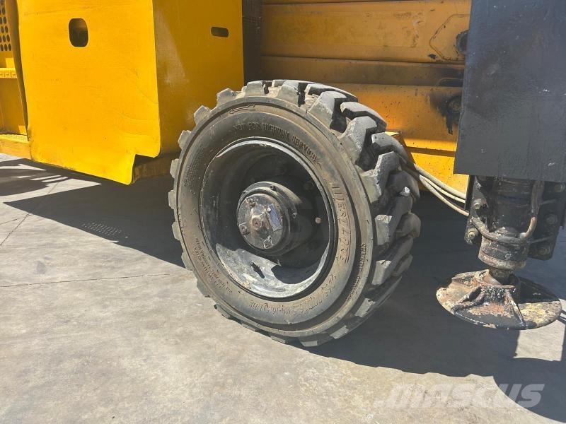Haulotte H 15 SX Articulated boom lifts