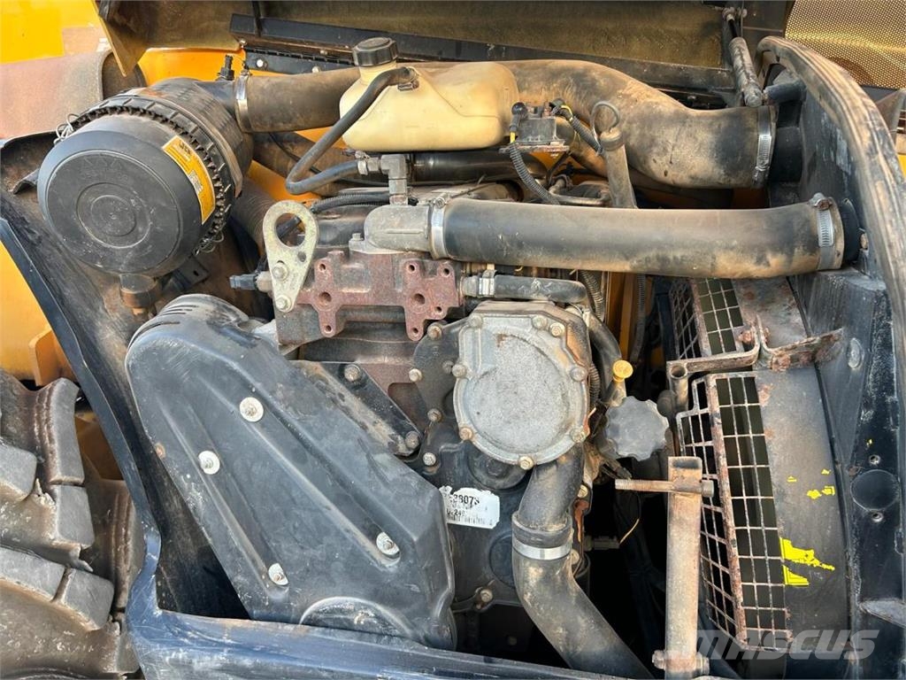 JCB 535-125 Teleskopiskie manipulatori