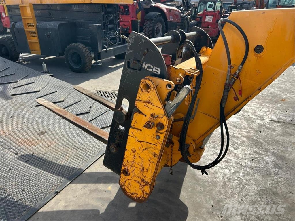 JCB 540-140 Teleskoplæssere