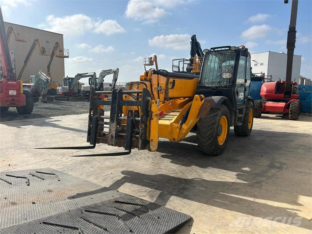 JCB 540-140 Teleskoplæssere