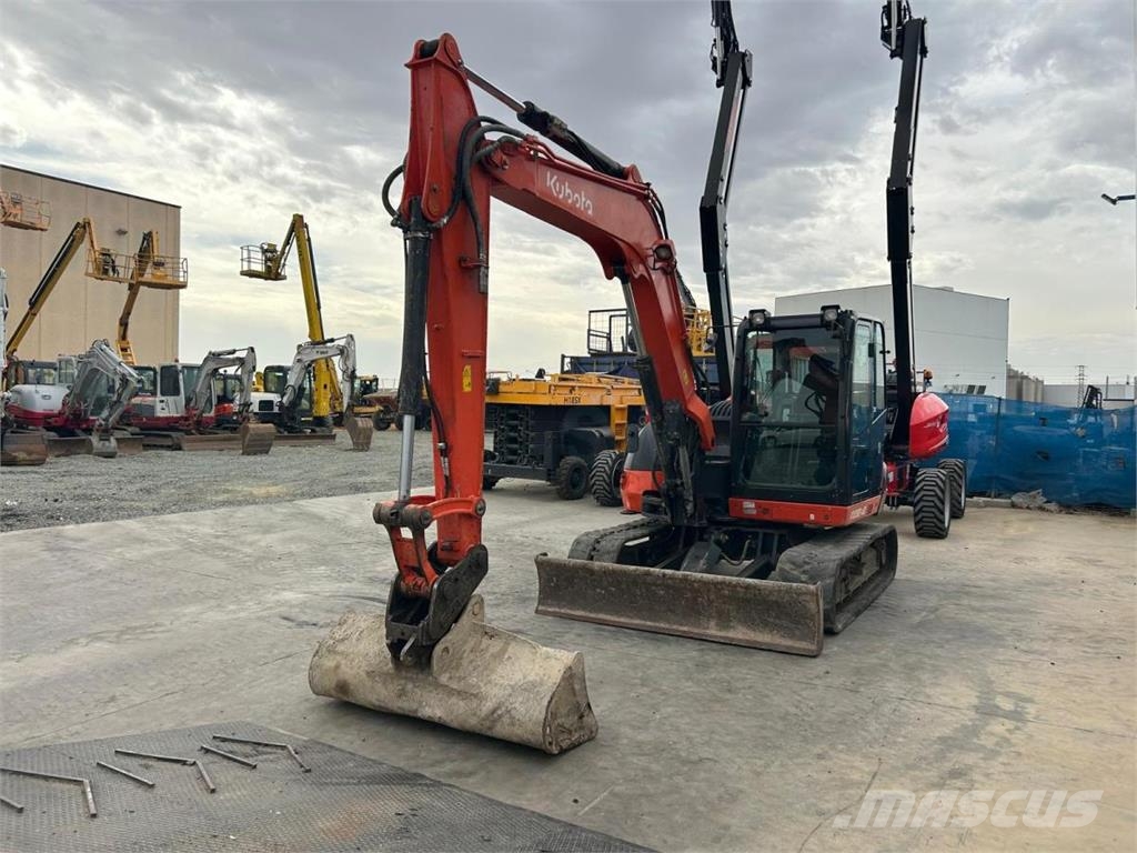 Kubota KX080-4 Miniescavatori