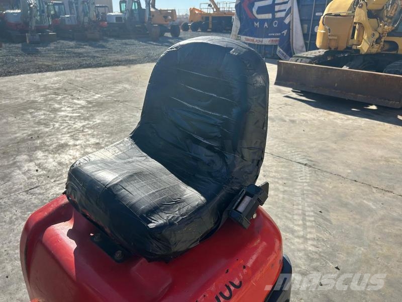 Kubota U10-3 حفارات صغيرة أقل من 7 طن (حفارات صغيرة)