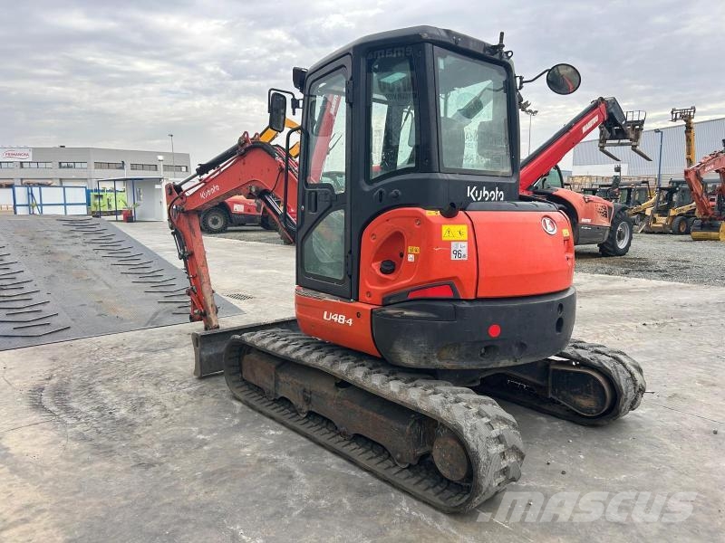 Kubota U48-4 حفارات صغيرة أقل من 7 طن (حفارات صغيرة)