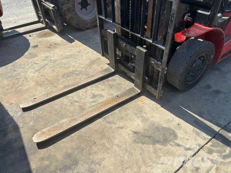 Manitou MI25D Other
