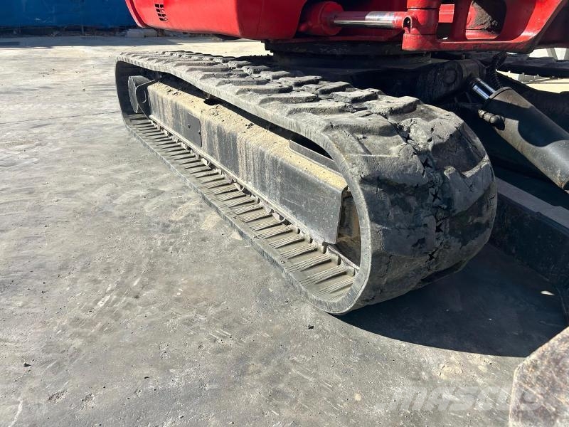 Takeuchi TB 250 Minigravemaskiner