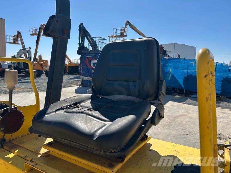 Wacker RD25 ضاغطات التربة