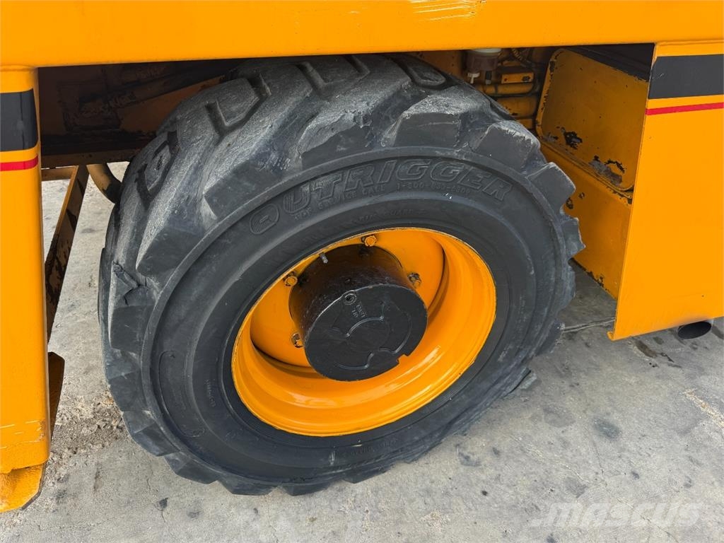 Broderson IC-200-3G Rough terrain cranes