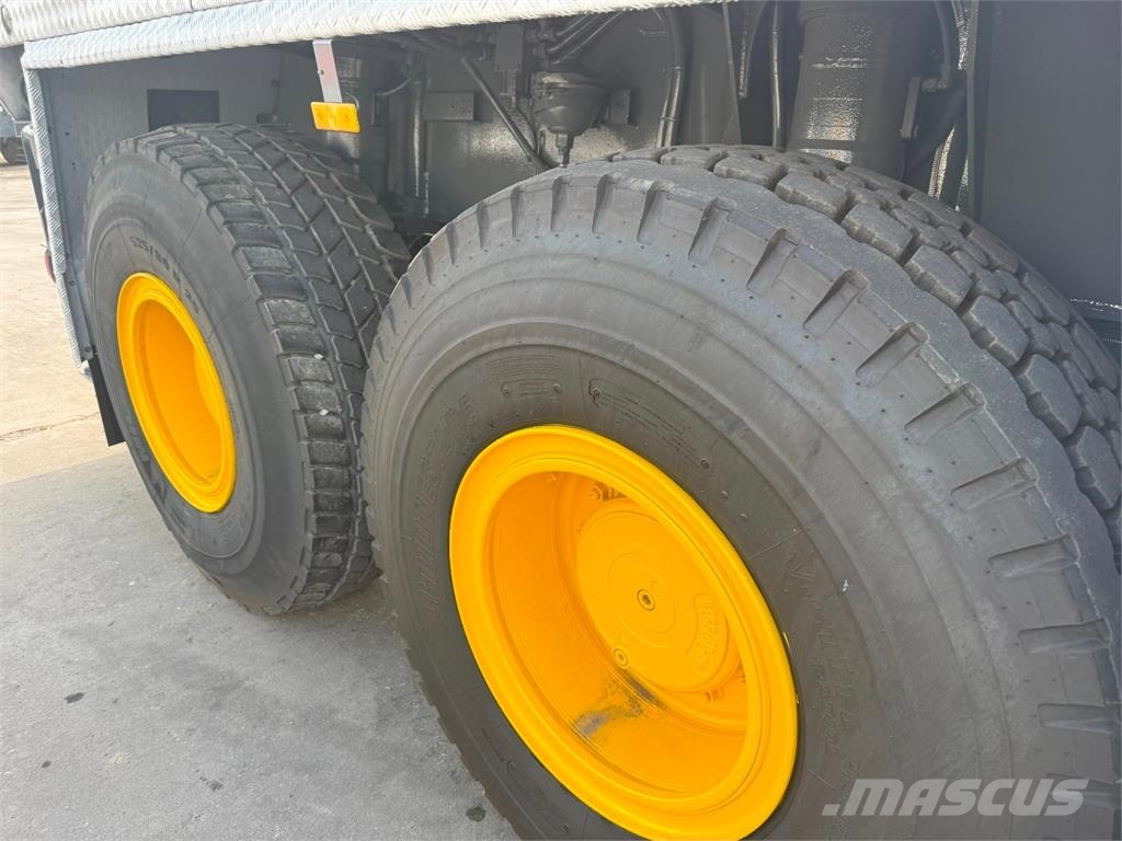 Grove GMK5165-2 رافعات صالحة لكل أنواع الطرق