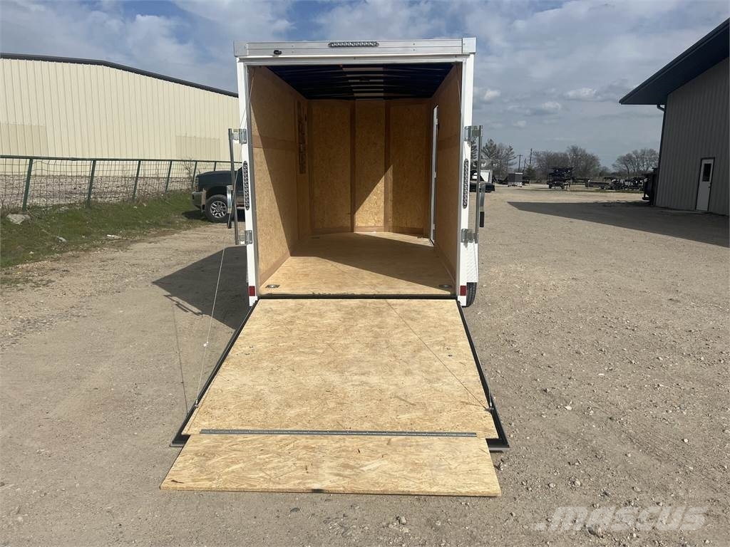 Wells Cargo  Cajas de remolque