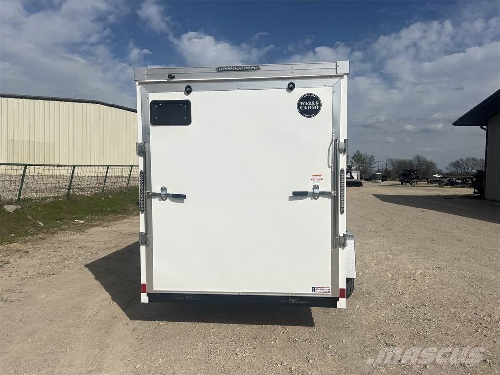 Wells Cargo  Cajas de remolque