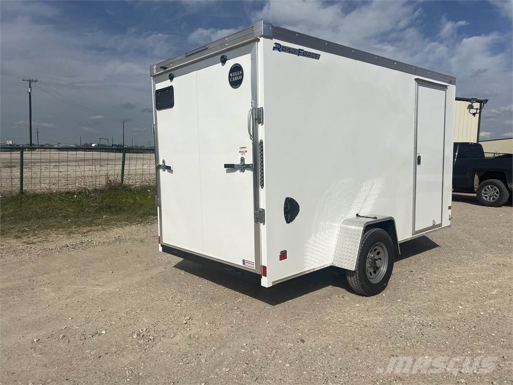 Wells Cargo  Cajas de remolque