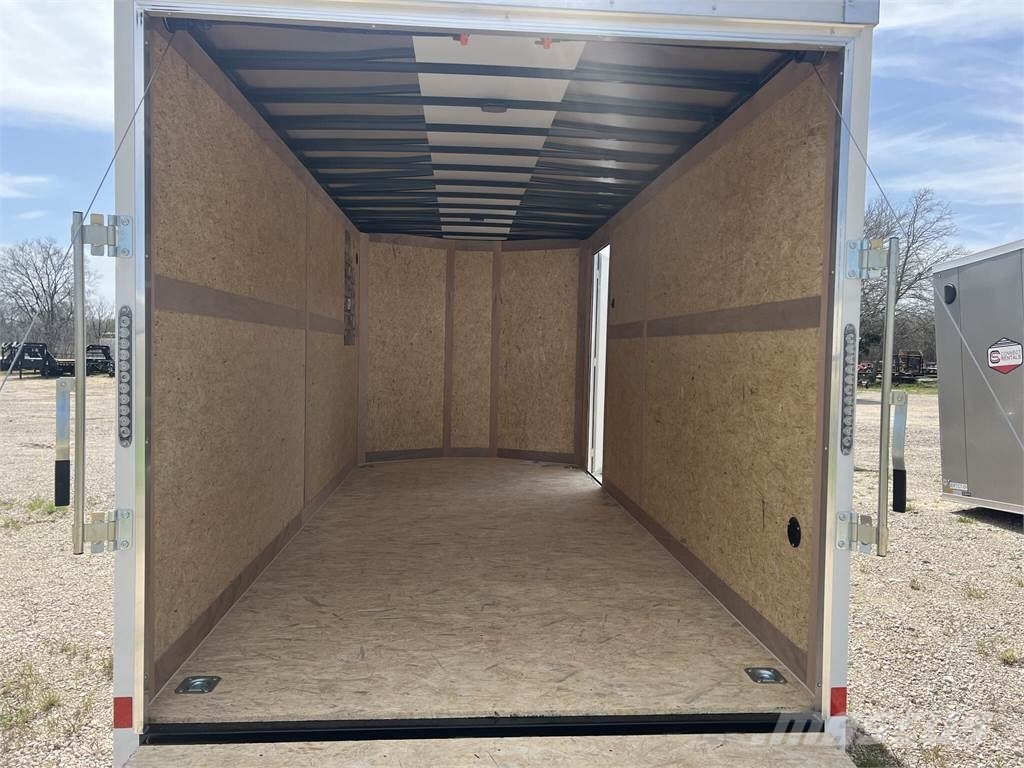 Wells Cargo Road Force Cajas de remolque