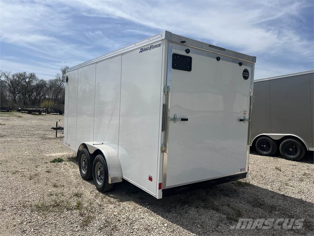 Wells Cargo Road Force Cajas de remolque