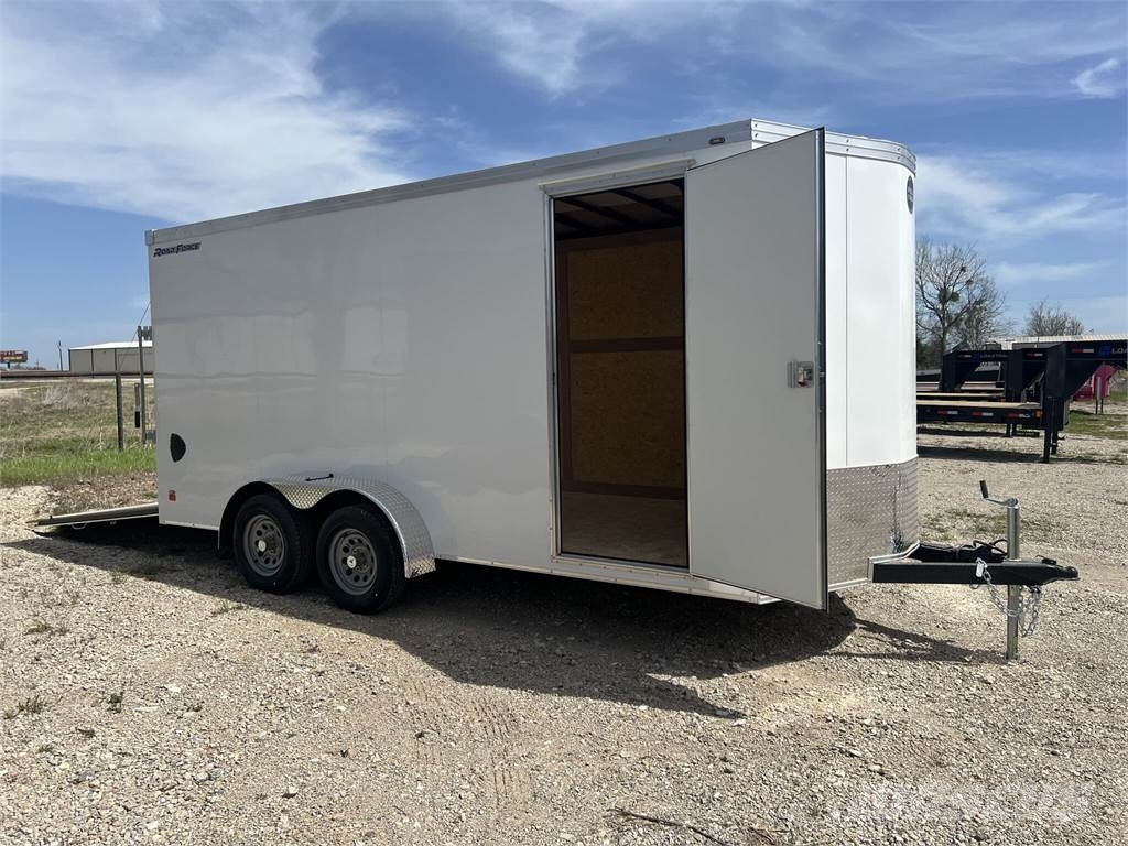 Wells Cargo Road Force Cajas de remolque
