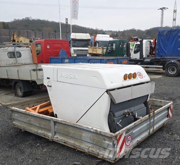 Ausa B 200H معدات نشر الرمال والملح