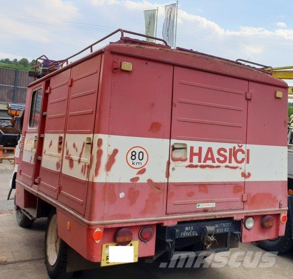 Avia 31.1 K + DA-12 Camiones con caja de remolque