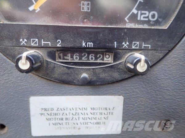 Avia A80 L Camiones elevadores de gancho