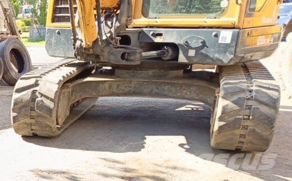 Hyundai Robex 80 CR-9 Excavadoras sobre orugas