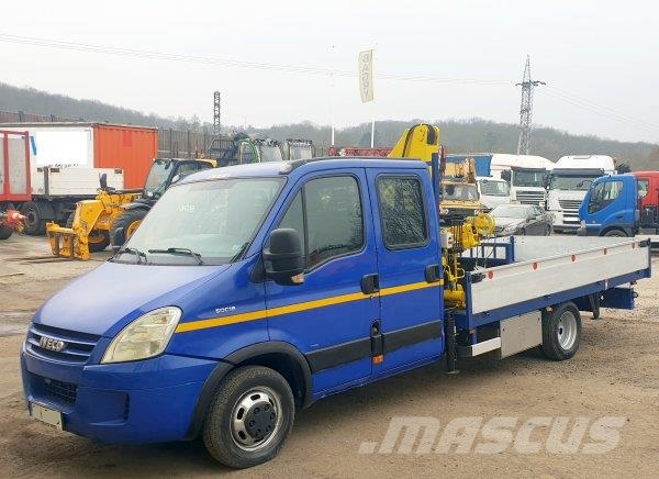 Iveco 50C18 Daily (3.D 16V) Giugiaro + Effer - 3700 2S Truck mounted cranes