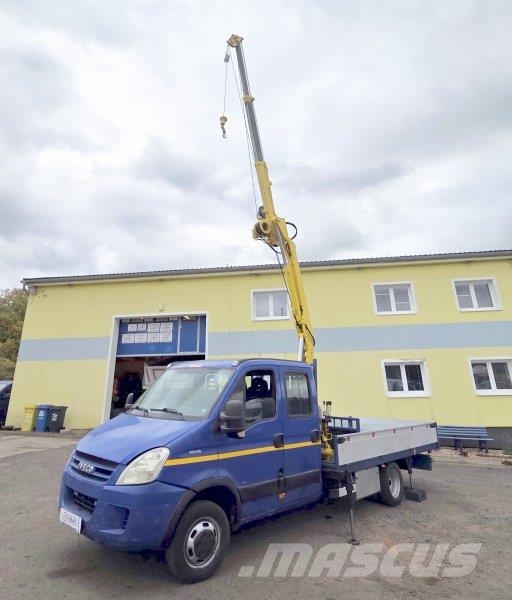Iveco 50C18 Daily (3.D 16V) Giugiaro + Effer - 3700 2S Truck mounted cranes