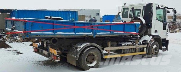 Iveco Eurocargo 120E +(CZ) Technocar Camiones elevadores de gancho