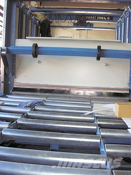 _JINÉ (CZ) Strozatech HL1300 Sonstige Baumaschinen