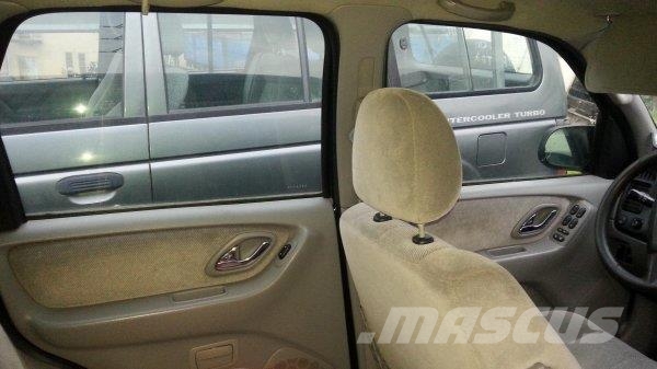 _JINÉ Mazda - Tribute Van 2.0 Sonstige Baumaschinen