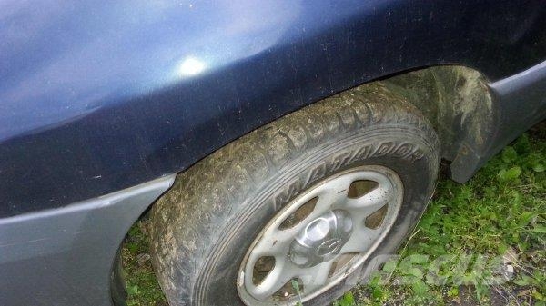 _JINÉ Mazda - Tribute Van 2.0 Sonstige Baumaschinen