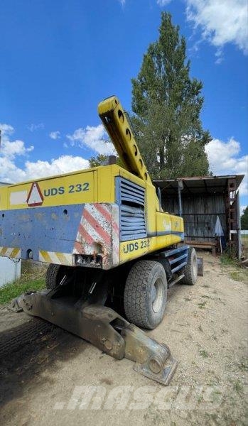 _JINÉ UDS 232 Εκσκαφείς με τροχούς - λάστιχα