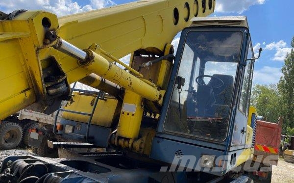 _JINÉ UDS 232 Εκσκαφείς με τροχούς - λάστιχα