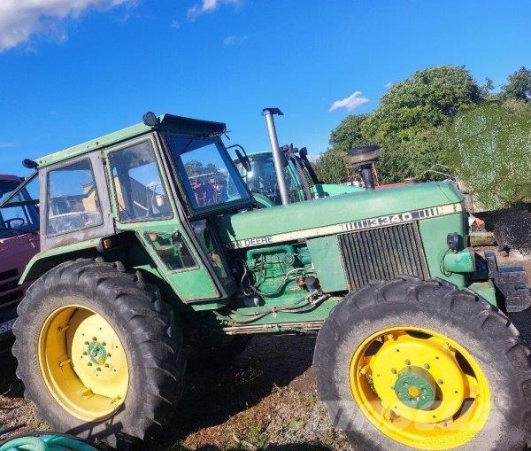 John Deere 3340 S4 (6V motor TD 5.9L) Трактори