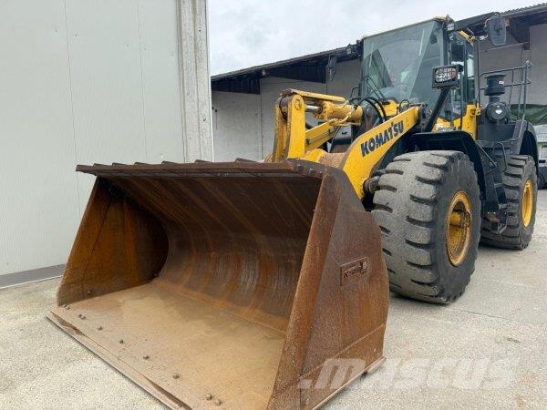 Komatsu WA380-8E0 Carregadeiras de rodas