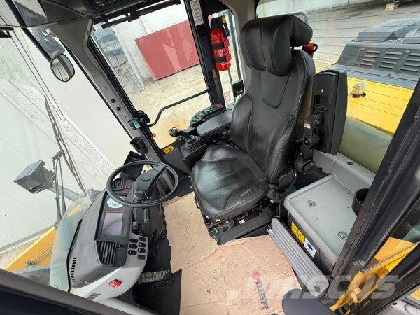 Komatsu WA380-8E0 Carregadeiras de rodas