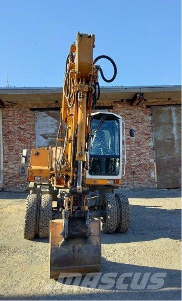 Liebherr A310 B 轮式挖掘机