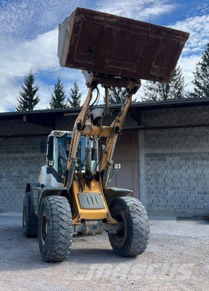 Liebherr L542 Kolové nakladače