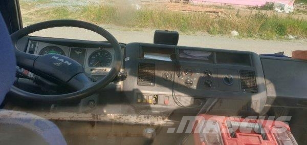 MAN LE 8.150 +(CZ) Navara -NK50 Hákový nosič kontejnerů
