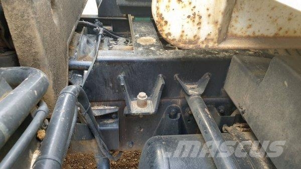 MAN LE 8.150 +(CZ) Navara -NK50 Hákový nosič kontejnerů