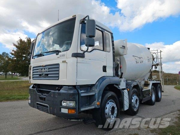 MAN TGA 32.390 + Liebherr HTM 904 Betonmixers en pompen