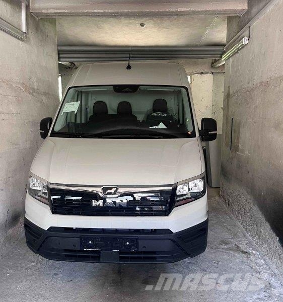 MAN TGE 5.160 Camiones con caja de remolque