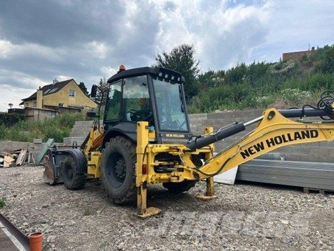 New Holland B100C Backhoe loaders