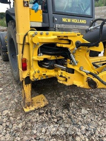 New Holland B100C Backhoe loaders