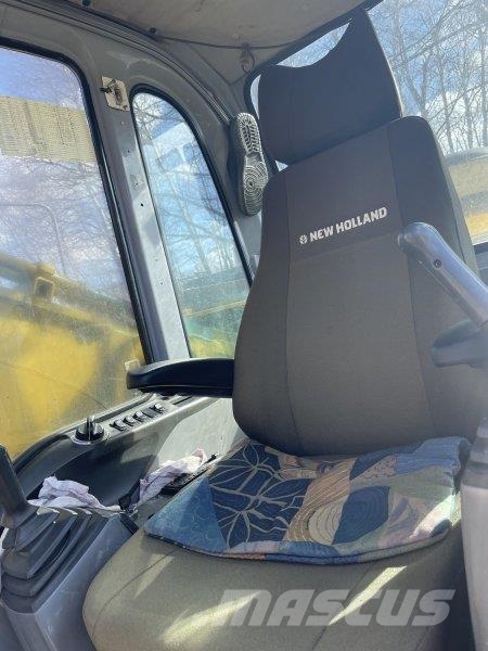 New Holland E 485 Kobelco Roomikekskavaatorid