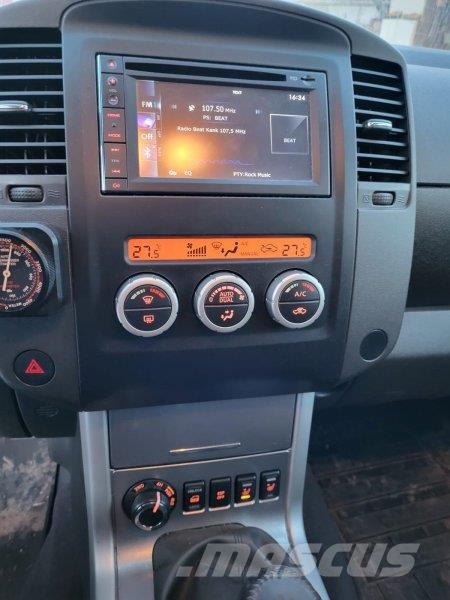 Nissan Navara (double cab) Будтехніка - Інші