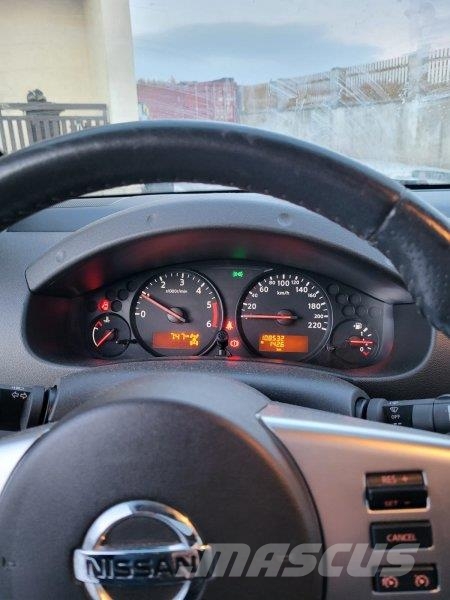 Nissan Navara (double cab) Будтехніка - Інші