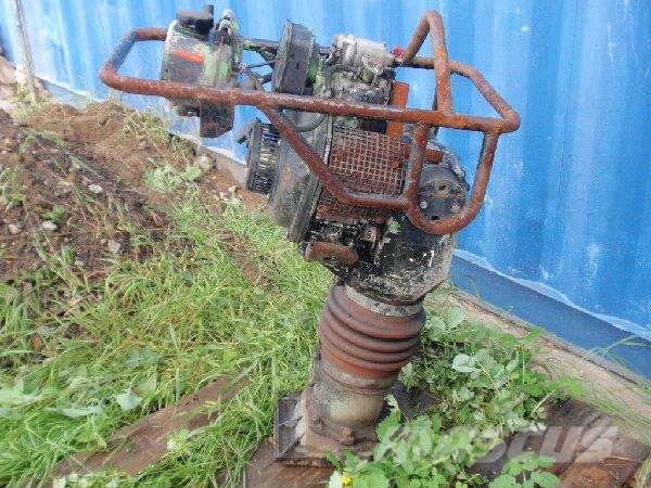 Rammax DS 68 Trilmachines