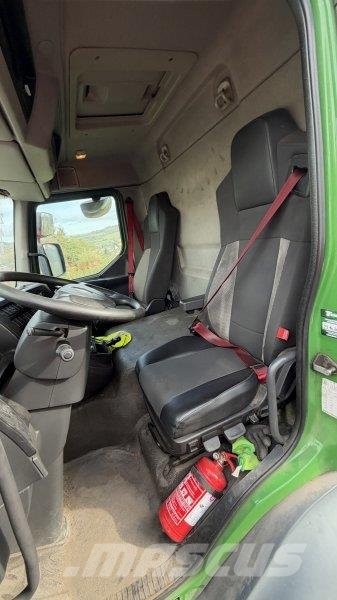 Renault D12 Valníky/Sklápěcí bočnice